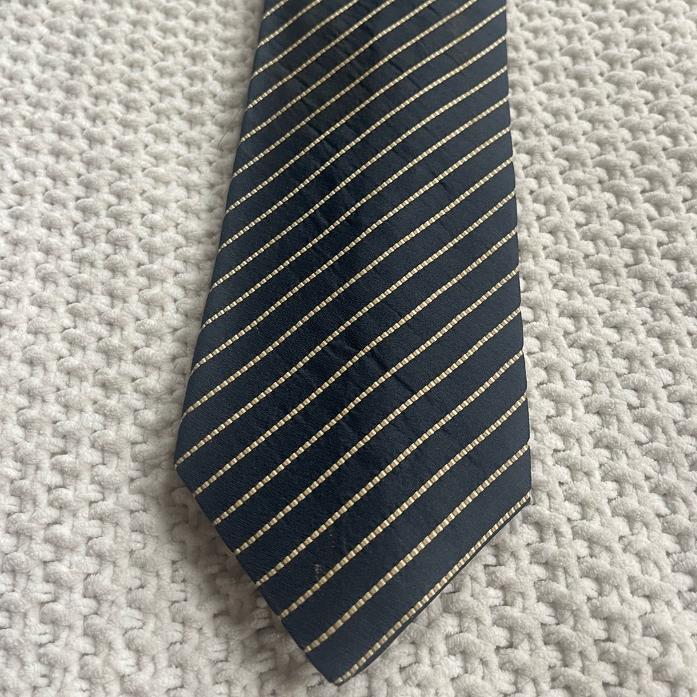 Bergamo New York navy gold striped necktie 100%‎ silk vintage